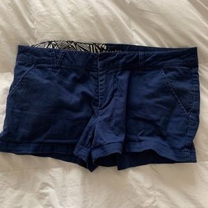 Size 7 Volcom Shorts